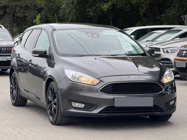 2016 Ford Focus — Miniatură 2