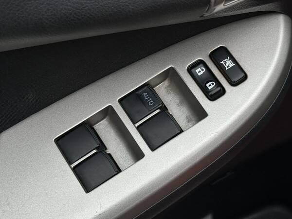 2007 Toyota Corolla — Miniatură 16