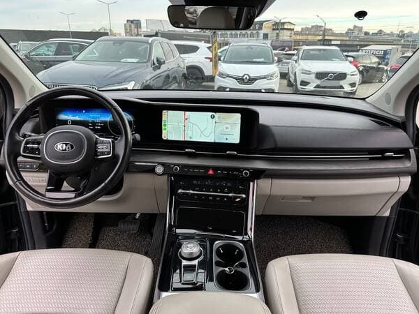 2020 Kia Carnival — Miniatură 8
