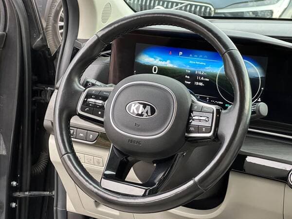 2020 Kia Carnival — Miniatură 9