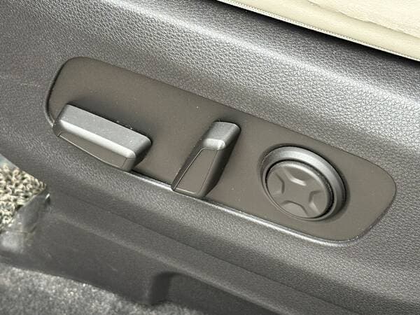 2020 Kia Carnival — Miniatură 16