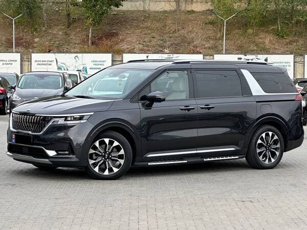 2020 Kia Carnival — Miniatură 2