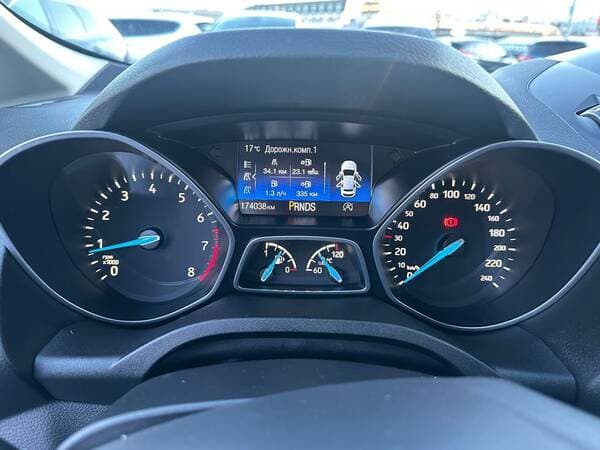 Ford C-MAX 2017 — Миниатюра 10