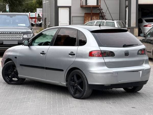 2005 Seat Ibiza — Miniatură 4