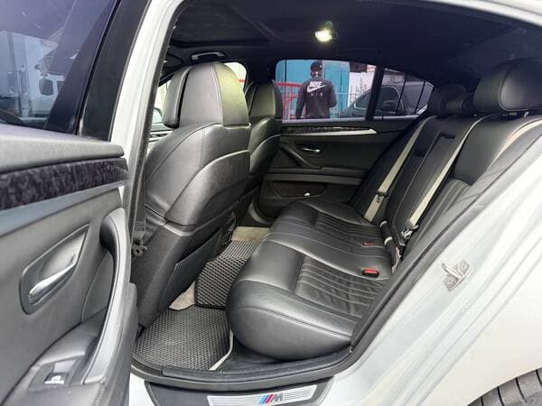2013 BMW 528 — Miniatură 20