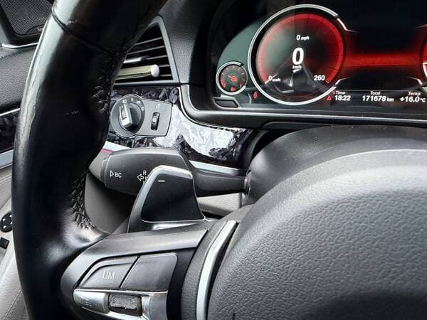 2013 BMW 528 — Miniatură 12