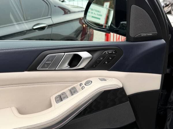 2019 BMW X7 4.0i — Miniatură 15