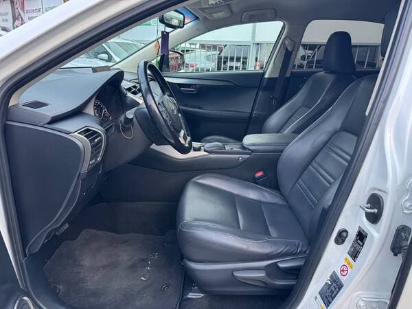 2016 Lexus NX 300H — Miniatură 5