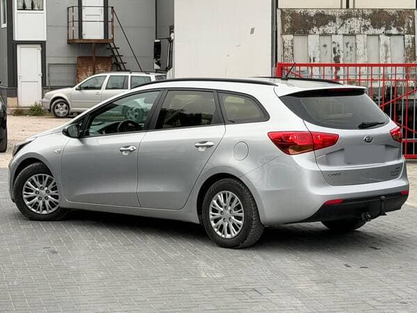 2012 Kia Ceed — Miniatură 3