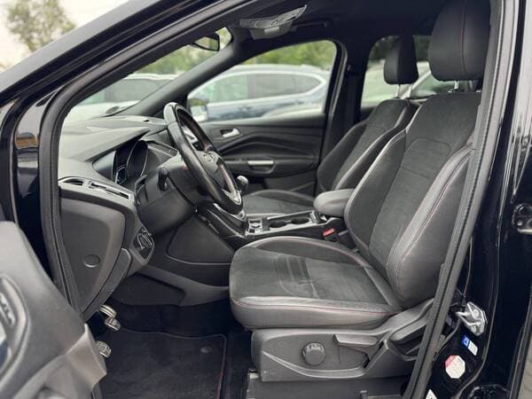 2017 Ford Kuga — Miniatură 5
