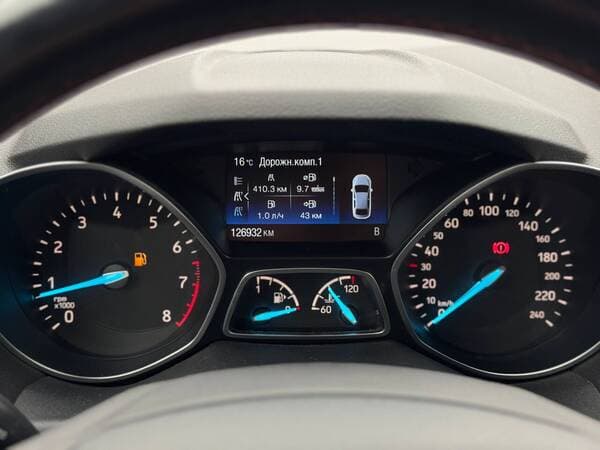 2017 Ford Kuga — Miniatură 9