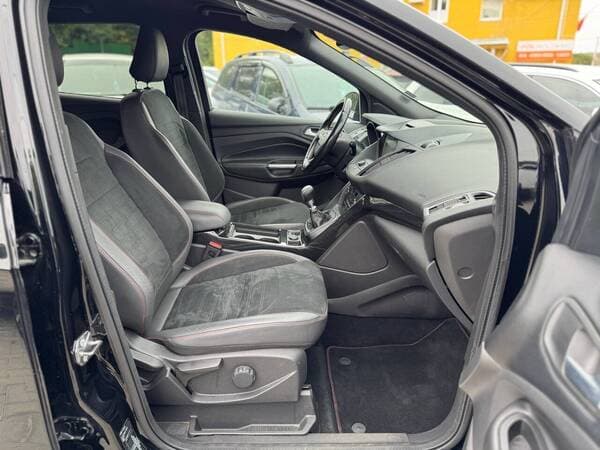 2017 Ford Kuga — Miniatură 6