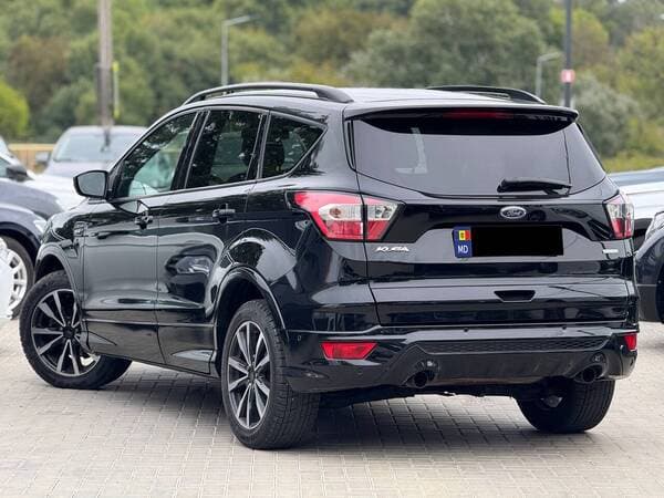 2017 Ford Kuga — Miniatură 4