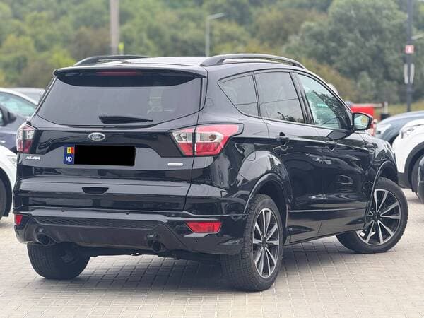 2017 Ford Kuga — Miniatură 3