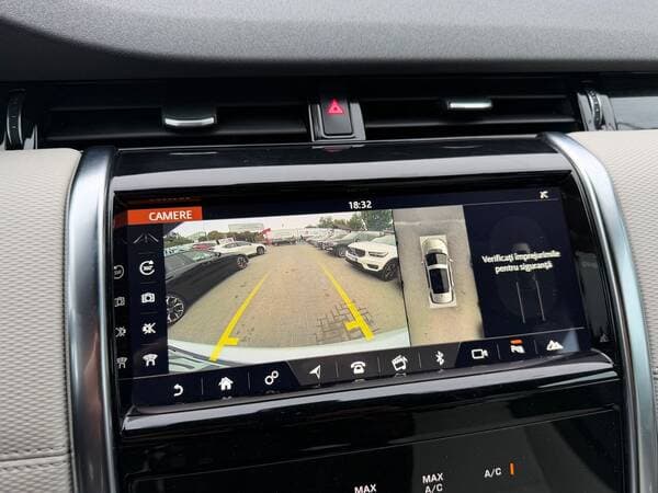 2019 Land Rover Discovery Sport — Miniatură 12