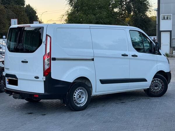 2017 Ford Transit Custom — Miniatură 3