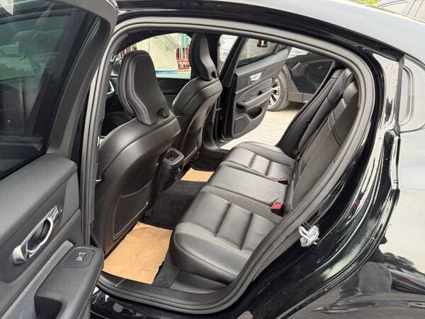 2018 Volvo S 60 — Miniatură 17