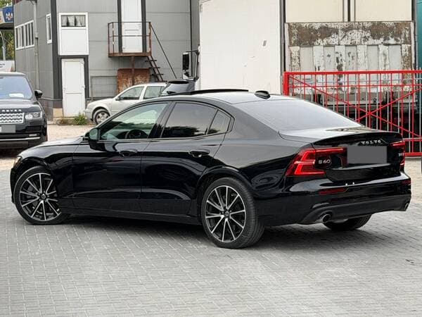 2018 Volvo S 60 — Miniatură 4