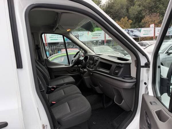 2019 Ford Transit — Miniatură 6