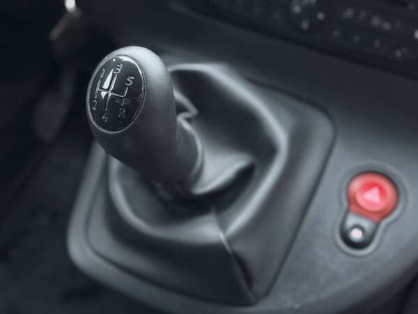 2011 Renault Kangoo — Miniatură 10