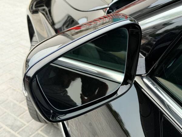 2018 BMW 530 — Miniatură 18