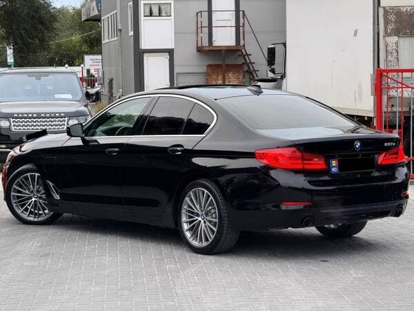 2018 BMW 530 — Miniatură 4