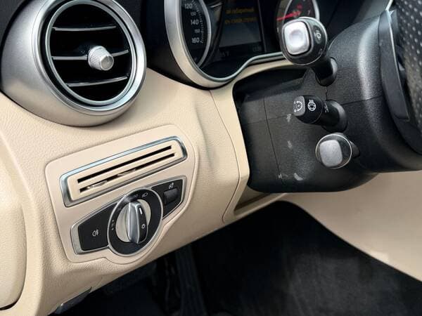 Mercedes C 300 2017 — Миниатюра 18