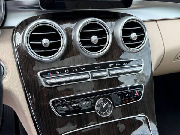 Mercedes C 300 2017 — Миниатюра 13