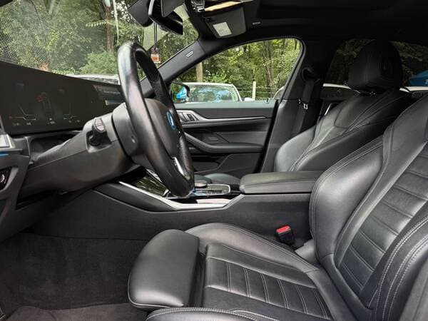 BMW i4 eDrive40 2022 — Миниатюра 7