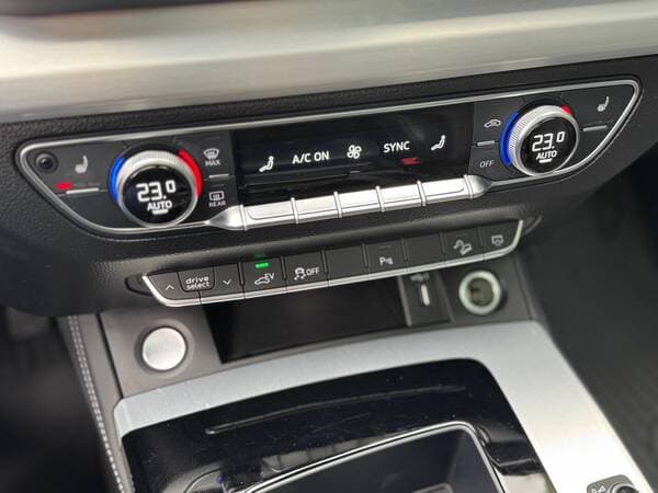 2021 Audi Q5 — Miniatură 15