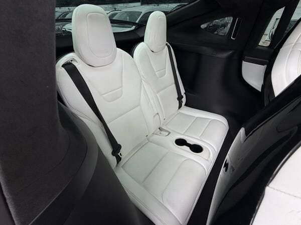 2016 Tesla Model X — Miniatură 21