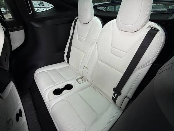 2016 Tesla Model X — Miniatură 17