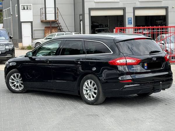 Ford Mondeo 2016 — Миниатюра 4