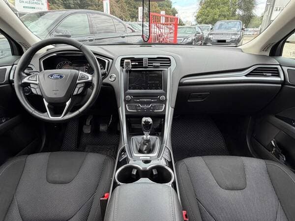 Ford Mondeo 2016 — Миниатюра 8