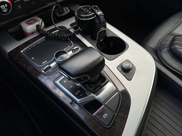 2017 Audi Q7 — Miniatură 13