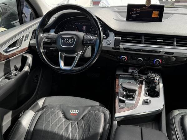 2017 Audi Q7 — Miniatură 9