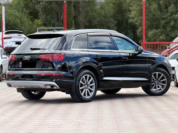 2017 Audi Q7 — Miniatură 3