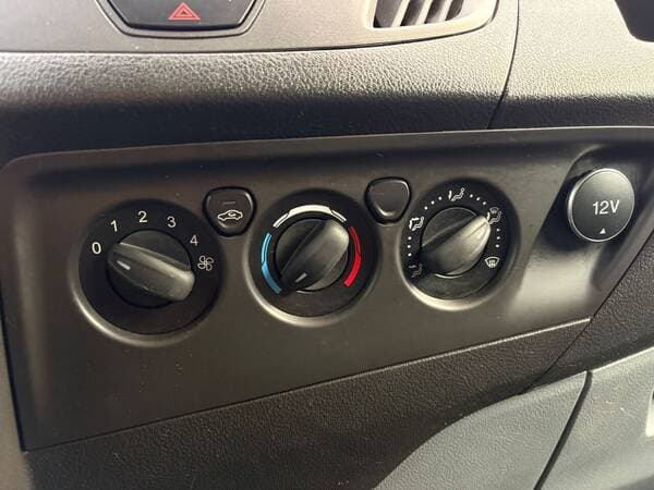 2014 Ford Transit Custom — Miniatură 11