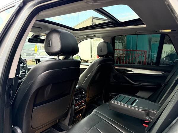 2016 BMW X5 — Miniatură 20