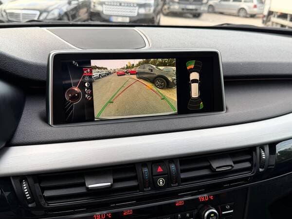 2016 BMW X5 — Miniatură 14