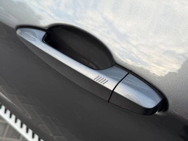 2016 BMW X5 — Miniatură 5