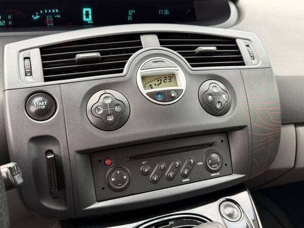Renault Scenic 2007 — Миниатюра 11