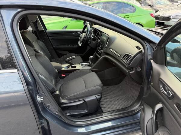 Renault Megane 2017 — Миниатюра 7