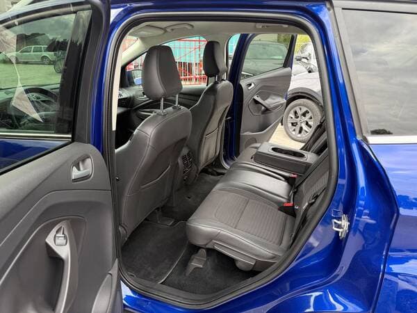 2017 Ford Kuga — Miniatură 16