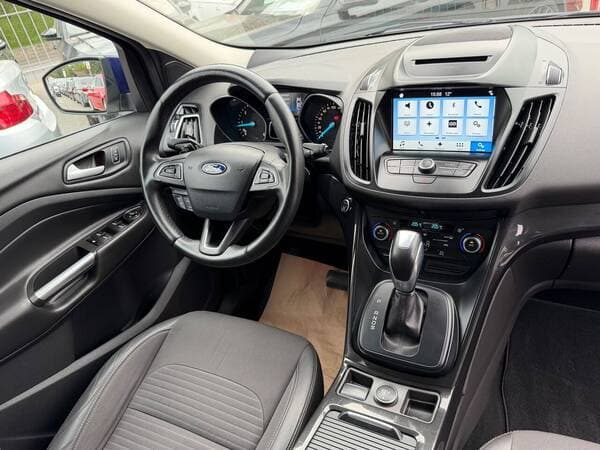 2017 Ford Kuga — Miniatură 7