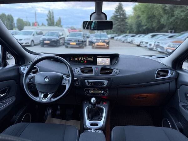 2015 Renault Grand Scenic — Miniatură 8