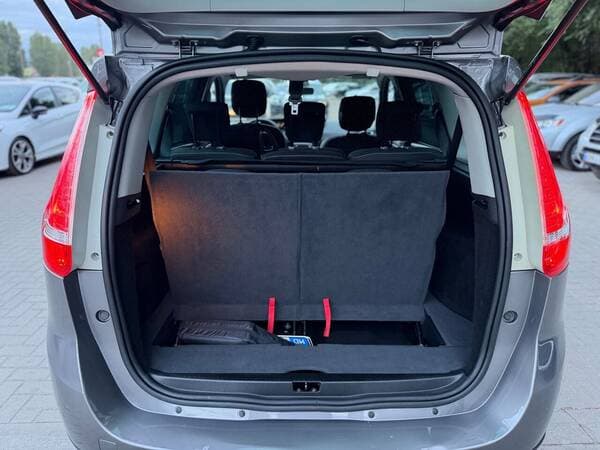 2015 Renault Grand Scenic — Miniatură 20