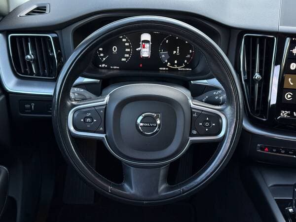 2020 Volvo XC 60 — Miniatură 10