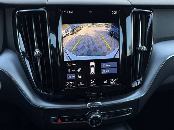 2020 Volvo XC 60 — Miniatură 11