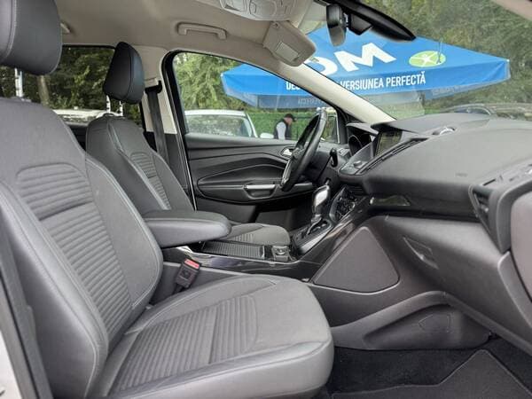 2019 Ford Kuga — Miniatură 8